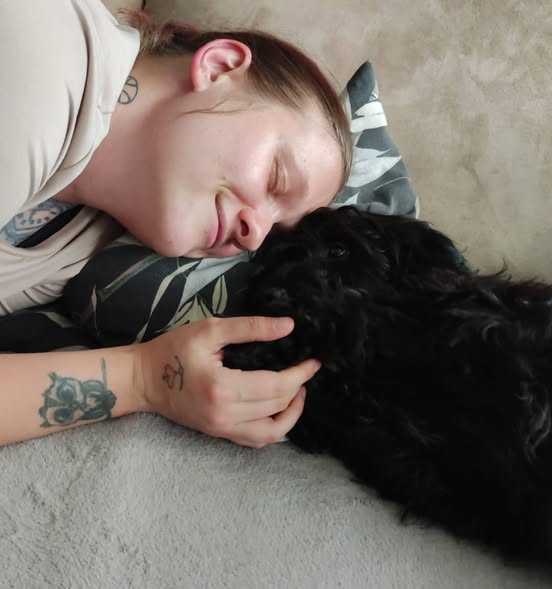 Rina is now called Raya and loves her new family! 🥰